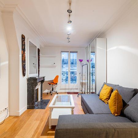 Luxurious 1 Bedroom Tour Eiffel Saint Dominique Free Netflix Parijs Buitenkant foto